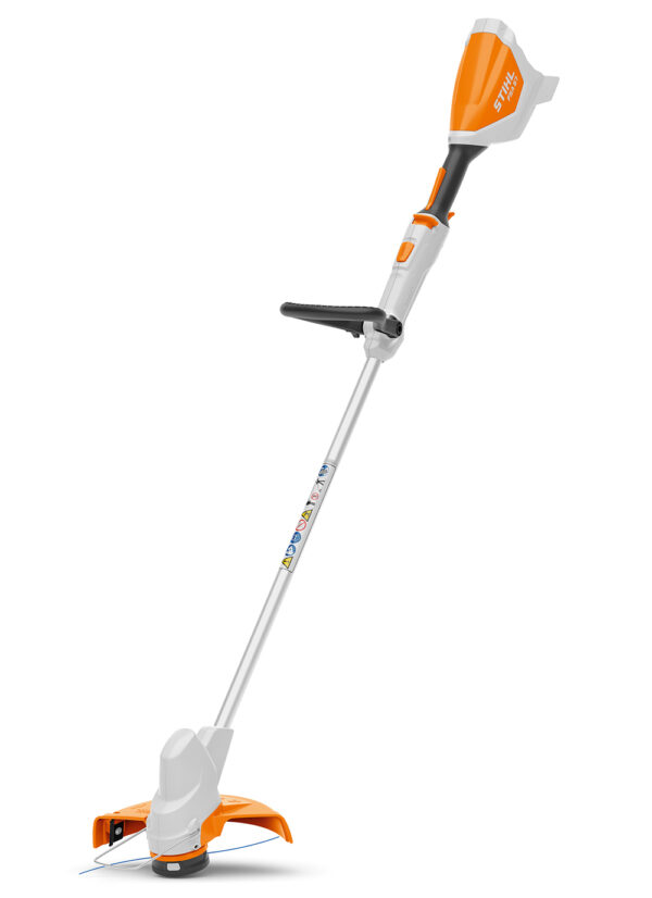 RIFINITORE A  BATTERIA STIHL FSA 57 CON 1 BATTERIA E CARICATORE
